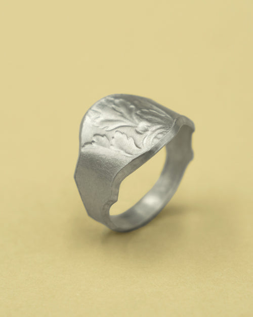 Bague boîte à musique