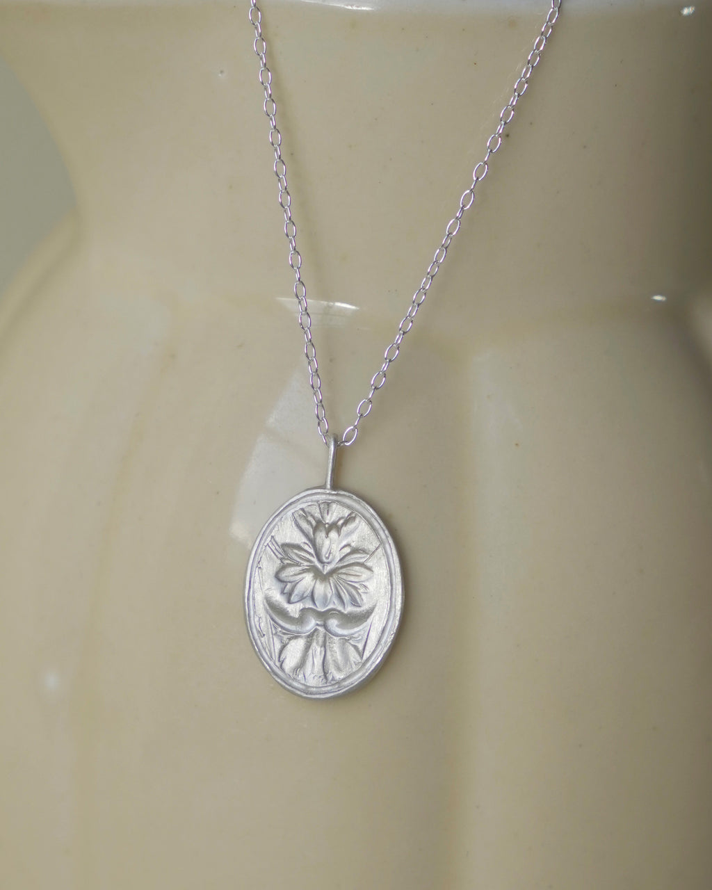 Pendentif écritoire